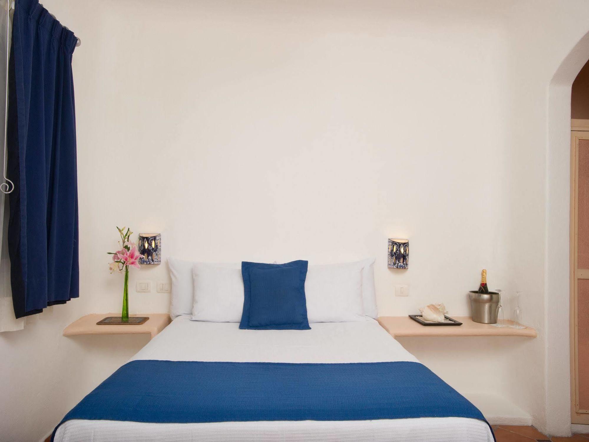 Aqualuna Boutique Hotel By Sunrise (Adults Only) Playa del Carmen Exterior photo