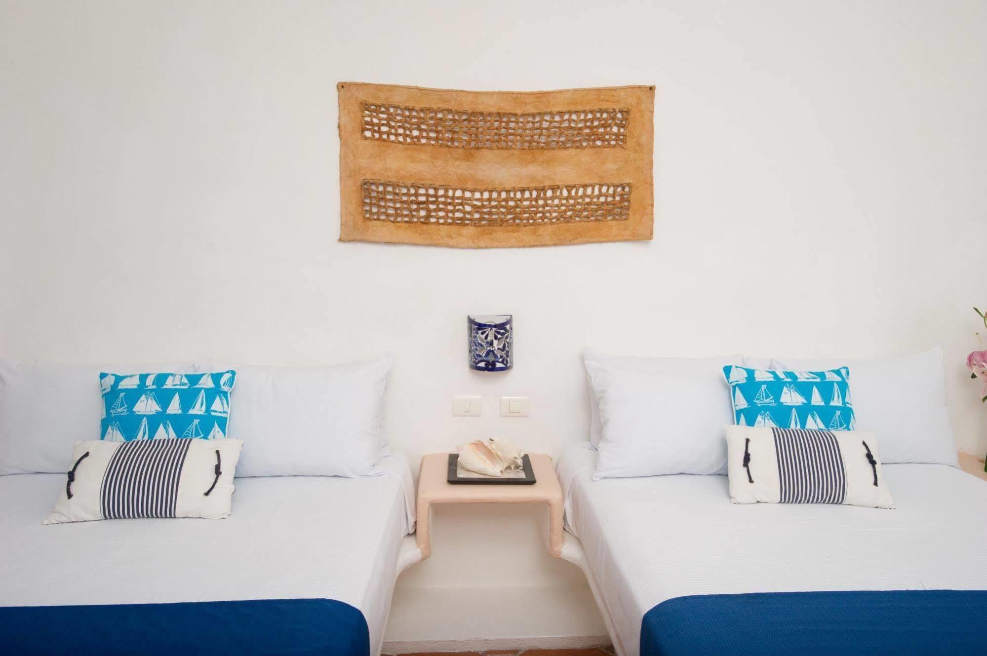 Aqualuna Boutique Hotel By Sunrise (Adults Only) Playa del Carmen Exterior photo